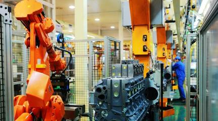 沿著總書(shū)記的足跡|濰柴:看&ldquo;動(dòng)力心臟&rdquo;如何裝上&ldquo;智慧雙翼&rdquo;